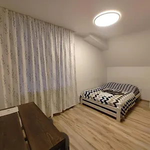 Furhouse Apartmán
